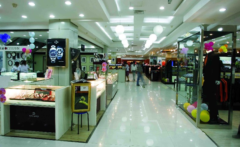 <a href=http://m.vxbbwwe.cn/guangzhou/ target=_blank class=infotextkey><a href=http://m.vxbbwwe.cn/guangzhou/ target=_blank class=infotextkey>广州</a></a>新贵都商业城